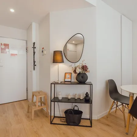 Bright By Vacationy Appartement